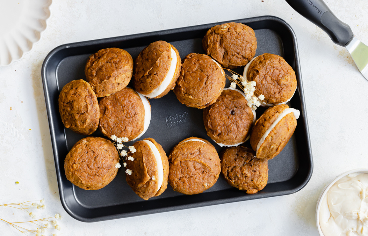 Pumpkin Whoopie Pies