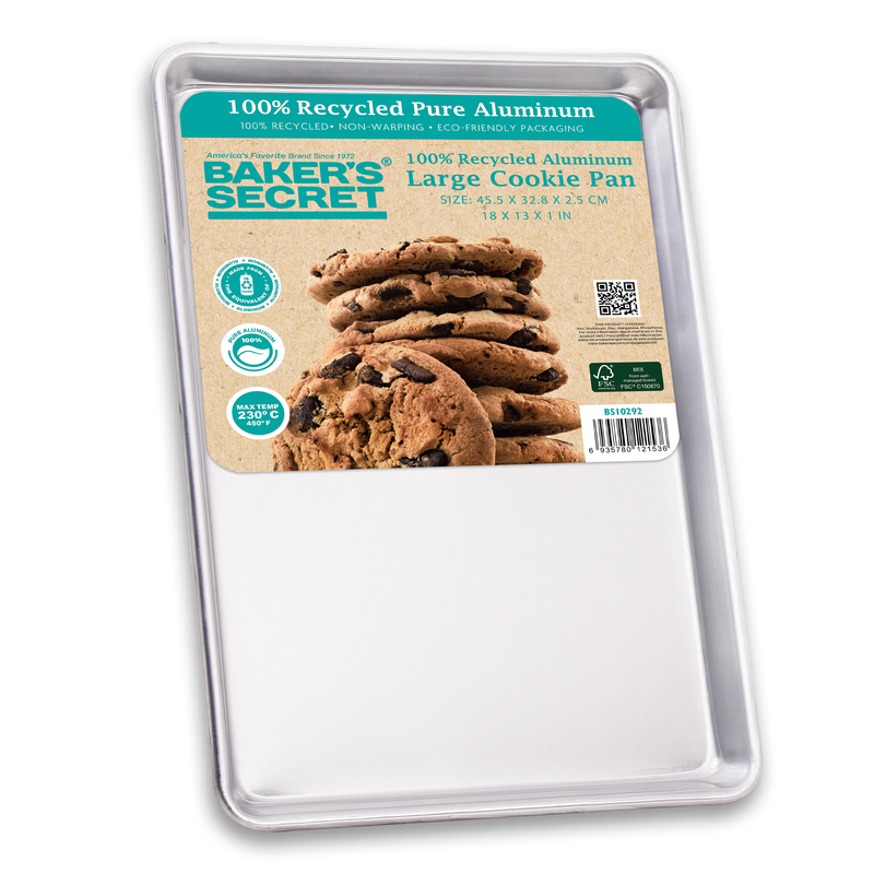 16.5 x 11.7 inch commercial-grade aluminum cookie sheet in Baker's Secret packaging