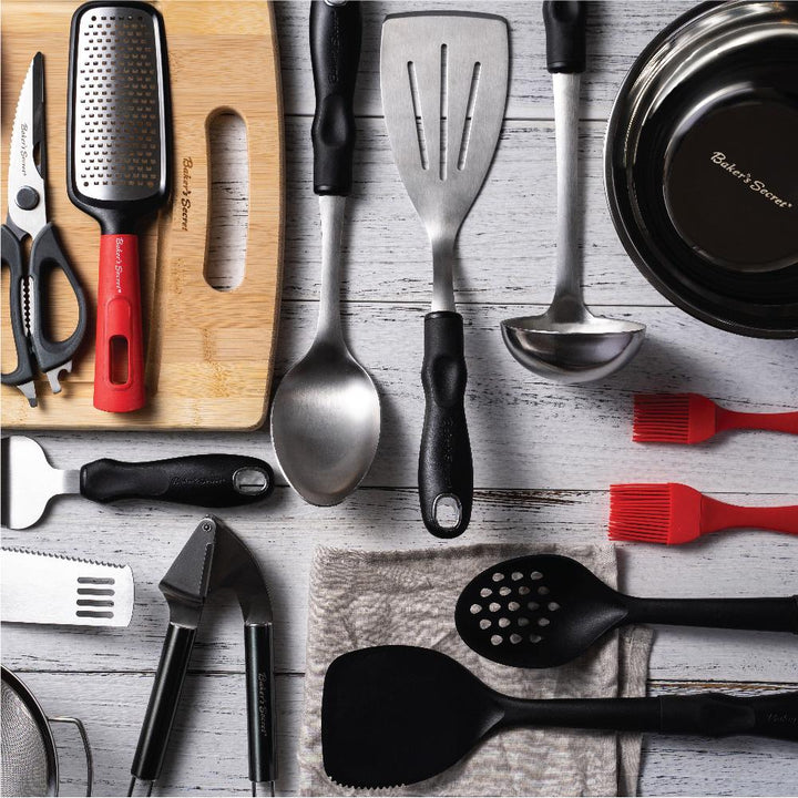 Bakeware, Tools