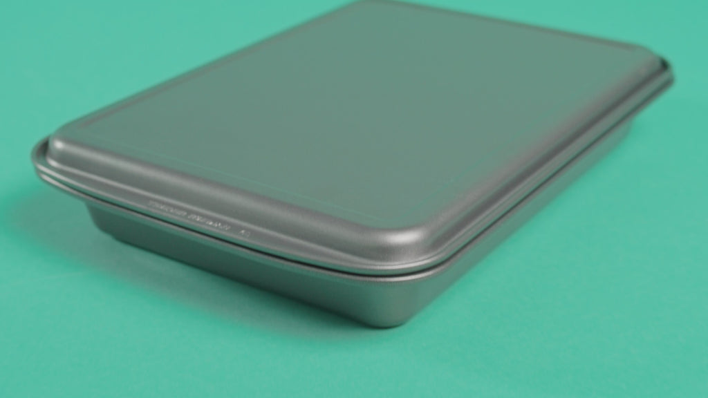 Are Cake Containers With Lids Stackable for Easy Storage? Find Out!