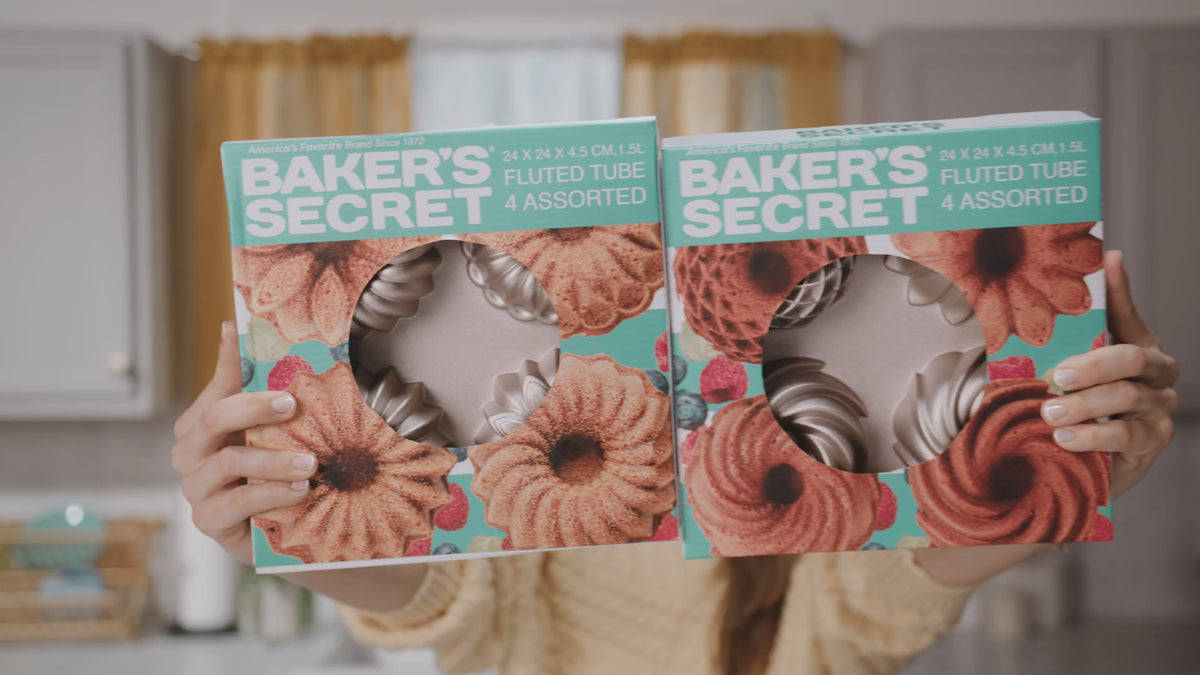 4Mini Loves Non-Stick Mini Fluted Cake Pan Cake Pans & Molds - Baker's Secret