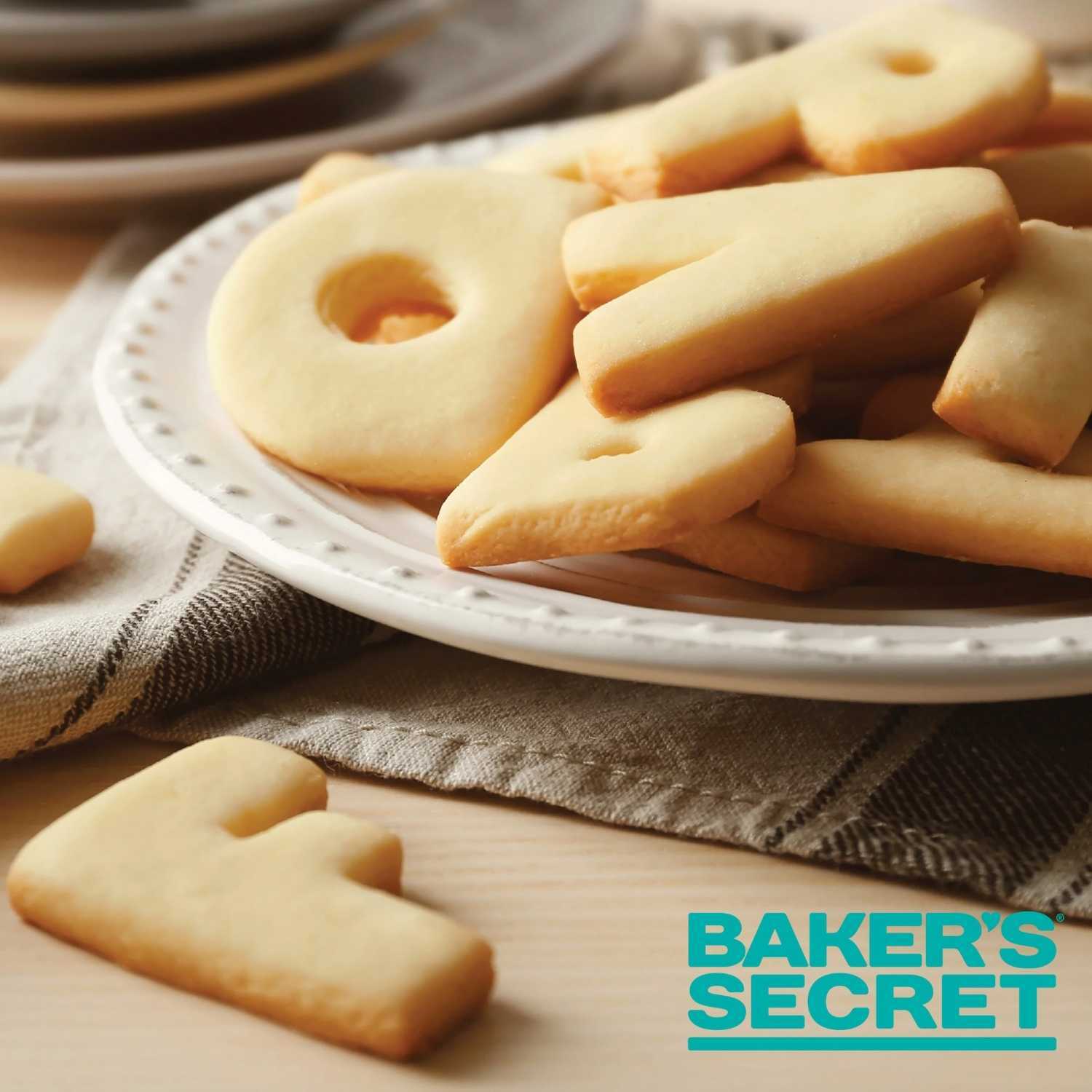 Cookie Cutters 26 Letters Alphabet Set  Bakeware Accessories - Baker's Secret